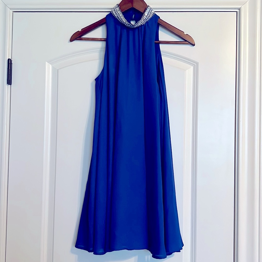 Rhinestone Collar Sleeveless Dress